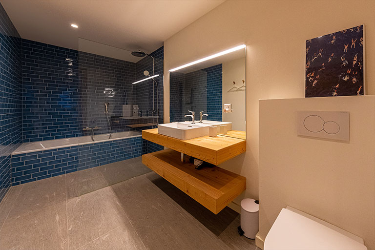 EV Real estate Services Sarl